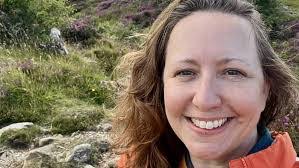 Melissa Dettmer's Instagram, Twitter & Facebook