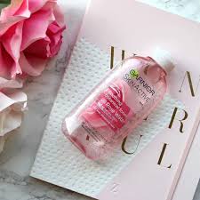 Pin By Annashines Beautyblog Kosm On Kosmetik Neuheiten Sensitive Skin Toner Skin Toner Rose Water