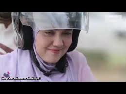Kemudian, dia bercerai dengan isterinya, hani. Ost Setelah Terlafaznya Akad Hari Ini Hael Husaini Official Mv Lirik Youtube