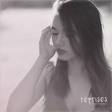 Les coups de soleil peuvent être aussi superficiels que très graves, selon la sévérité de la brûlure. Chloe Stafler Le Coup De Soleil Listen With Lyrics Deezer