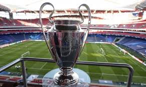 32 clubs, à partir de la phase finale, brigueront le titre suprême. Ligue Des Champions Le Tirage Au Sort Complet De La Phase De Poules