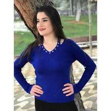 Olur Butik Urun Kodu 140566 Kar Desenli Bluz 39 99 Facebook