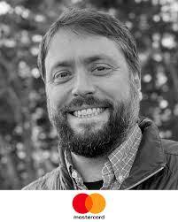 Scott Weller's Instagram, Twitter & Facebook