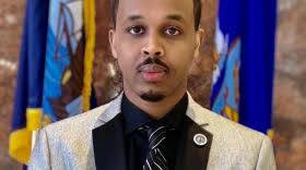 Larry Hutchinson, Jr.