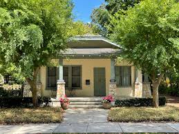 Pest control & lawn treatment in ocala, fl for homes & businesses. 509 Se Sanchez Ave Ocala Fl 34471 House For Rent In Ocala Fl Apartments Com