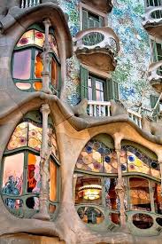 Home En Art Nouveau Architecture Gaudi Architecture Gaudi