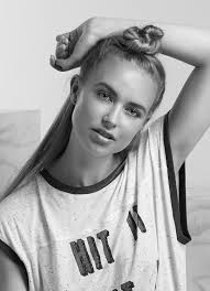 Madeleine Wilson Stylist