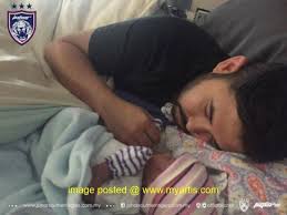 3 Gambar Gelagat Tmj Dengan Puterinya Jom