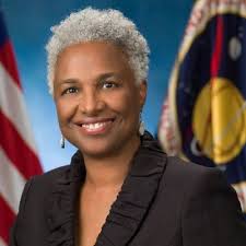 A Pivotal Point in Numismatic History African Americans have emerged as  trailblazers in influential positions within numismatics. This remarkable  convergence of talent and leadership saw Dr. Ralph…