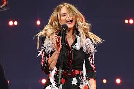 4313 miranda lambert pictures from 2020. Miranda Lambert S Best Live Shots Pictures