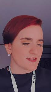 Karli Cotton's Instagram, Twitter & Facebook