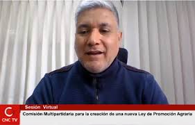 Incorporan precisiones a proyecto de ley de nuevo régimen laboral agrario