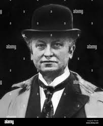 The earl curzon hi-res stock photography and images