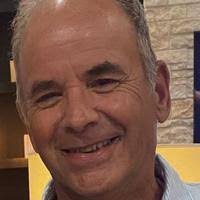 Melanie Mcclure's Instagram, Twitter & Facebook