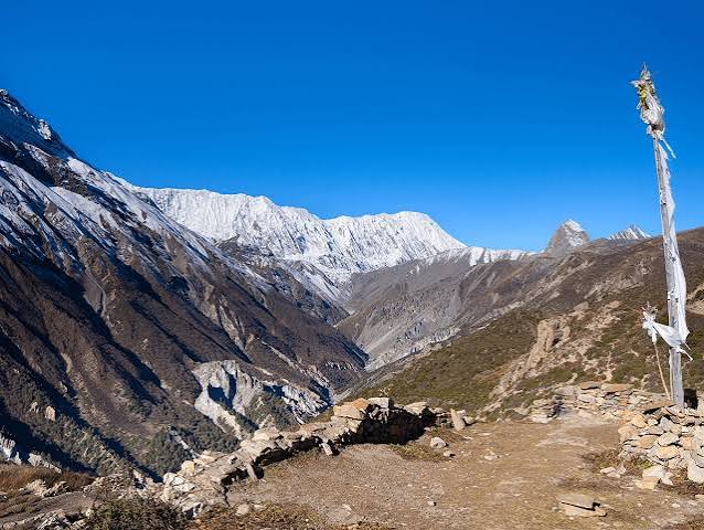 Annapurna Circuit Trek | Holy Kailash Tours