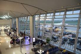 Thực đơn bánh tráng trộn tại sài gòn luôn được cập nhật mỗi ngày để đáp ứng nhu cầu của người tiêu dùng. Tan Son Nhat International Airport Img 0491 Airport Photos Airport Vietnam Travel