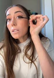 Daisy Goff's Instagram, Twitter & Facebook