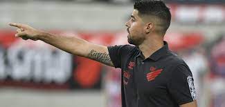 I strongly advise against it. Athletico Anuncia Antonio Oliveira Como O Tecnico Do Principal Bruno Lazaroni Assume Os Aspirantes Athletico Pr Ge
