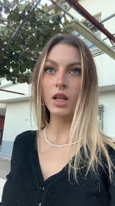 Eileen Bianco's Instagram, Twitter & Facebook