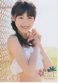 Nishino Miki Idol Group Around The World
