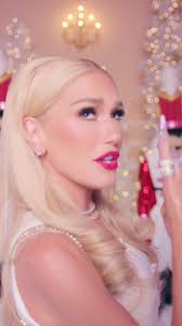 Gwen Stefani Smith Mountain Lake Va House