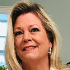 Please join us in wishing Doris Hardy a happy birthday!