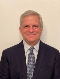 Eli Sakellakis's Instagram, Twitter & Facebook