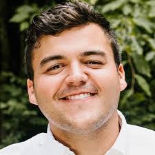 Steven Spalding's Instagram, Twitter & Facebook