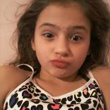 Chelsea Sidebottom's Instagram, Twitter & Facebook