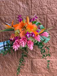 Cuisinart, le creuset, tory burch, kitchenaid, oneida Tropical Bridal Bouquet By Artistic Floral
