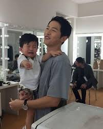 Tweeting in bahasa indonesia and english. Tweets With Replies By Alessandra Agape19600 Twitter Song Joong Ki Song Joong Ki Cute Song Joon Ki