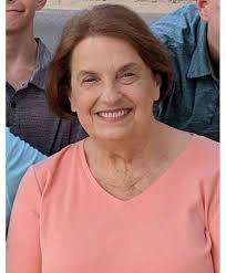 Search Sandra Holmes Obituaries and Funeral Services