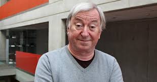 His brother is the czech architect ladislav lábus. Jiri Labus Podle Tluchorovych Vznikne Opera V Narodnim Pujdu Se Na Ni Podivat Dvojka