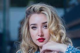 للانتقال الى لقاءات، اخبار وتقارير ذا فويس سينيور الرجاء الضغط هنا. Ù‡Ù†Ø§ Ø§Ù„Ø²Ø§Ù‡Ø¯ Ù„Ø³Øª ÙƒÙˆÙ…ÙŠØ¯ÙŠØ§Ù†Ø© Ùˆ Ø§Ù„ÙˆØ§Ø¯ Ø³ÙŠØ¯ Ø§Ù„Ø´Ø­Ø§Øª Ø£Ø¬Ø¨Ø±Ù†ÙŠ Ø¹Ù„Ù‰ ØªÙ‚Ù„ÙŠØ¯ Ø§Ù„ÙÙ†Ø§Ù†ÙŠÙ† Ø§Ù†Ø¯Ø¨Ù†Ø¯Ù†Øª Ø¹Ø±Ø¨ÙŠØ©