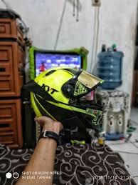 Maybe you would like to learn more about one of these? Spoiler Helm Kyt 2 Vision 2vision X Rocket Zeus Spoiler Universal Shopee Indonesia