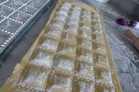 Raviolis Maison Ricotta Epinard Recette Sicilienne La Cuisine De Micheline En 2020 Recette Sicilienne Raviolis Maison Ricotta Maison