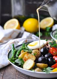 Fresh And Easy Tuna Nicoise Salad Recette Recette Facile Salade Nicoise Salade