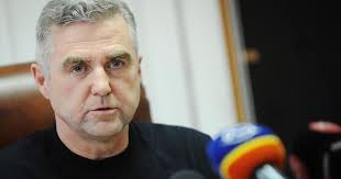 Slovakia's police chief to resign as nation struggles with slaying of  investigative journalist