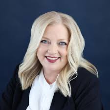 Belinda Butler's Instagram, Twitter & Facebook