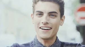 ᴛʜᴇ ʀᴏʏᴀʟ sᴇʟᴇᴄᴛɪᴏɴ