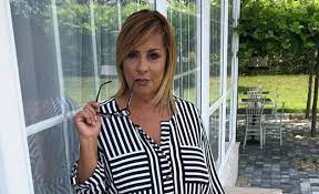 Apr 19, 2021 · andrea szulak wiki/profile name/famous as andrea szulak occupation singer born budapest, hungary country/nationality hungarian birthday february 8, 1964 horoscope aquarius age 55 years old other name andrea, szulak andrea szulak net worth, biography, age, height, body measurements, family, career, income, cars, lifestyles & many more details. Andrea Szulak S Little Daughter Rozina Is 13 Years Old