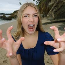 Hi!!! I feel like I haven't done an “about me” post since… literally ever  haha so I thought it was about time! 🫶🏼✨ For those that are new, my name  is Marla!