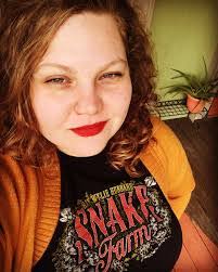 Stephanie Fine's Instagram, Twitter & Facebook