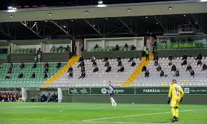 Versão mastercard com comercialização suspensa. Emitidos Cerca De 700 Cartoes Do Adepto Para Fas De 24 Clubes Maisfutebol