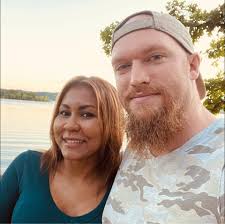 Tyler Hooker (@tyler.hooker.92)