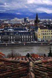 Grenoble France Iphone Wallpaper France Travel Places To Go Iphone Wallpaper Travel