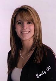 16 women compete for fair queen