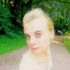 Sandy Morel (@SandyOfficiel)