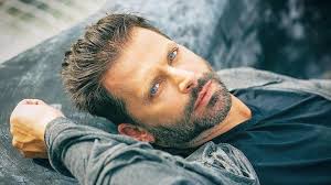 Insisting on his right to. Henri Castelli Assume Namoro Com Modelo Fabia Oliveira Ig