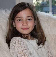 Bobbi Kivioja's Instagram, Twitter & Facebook